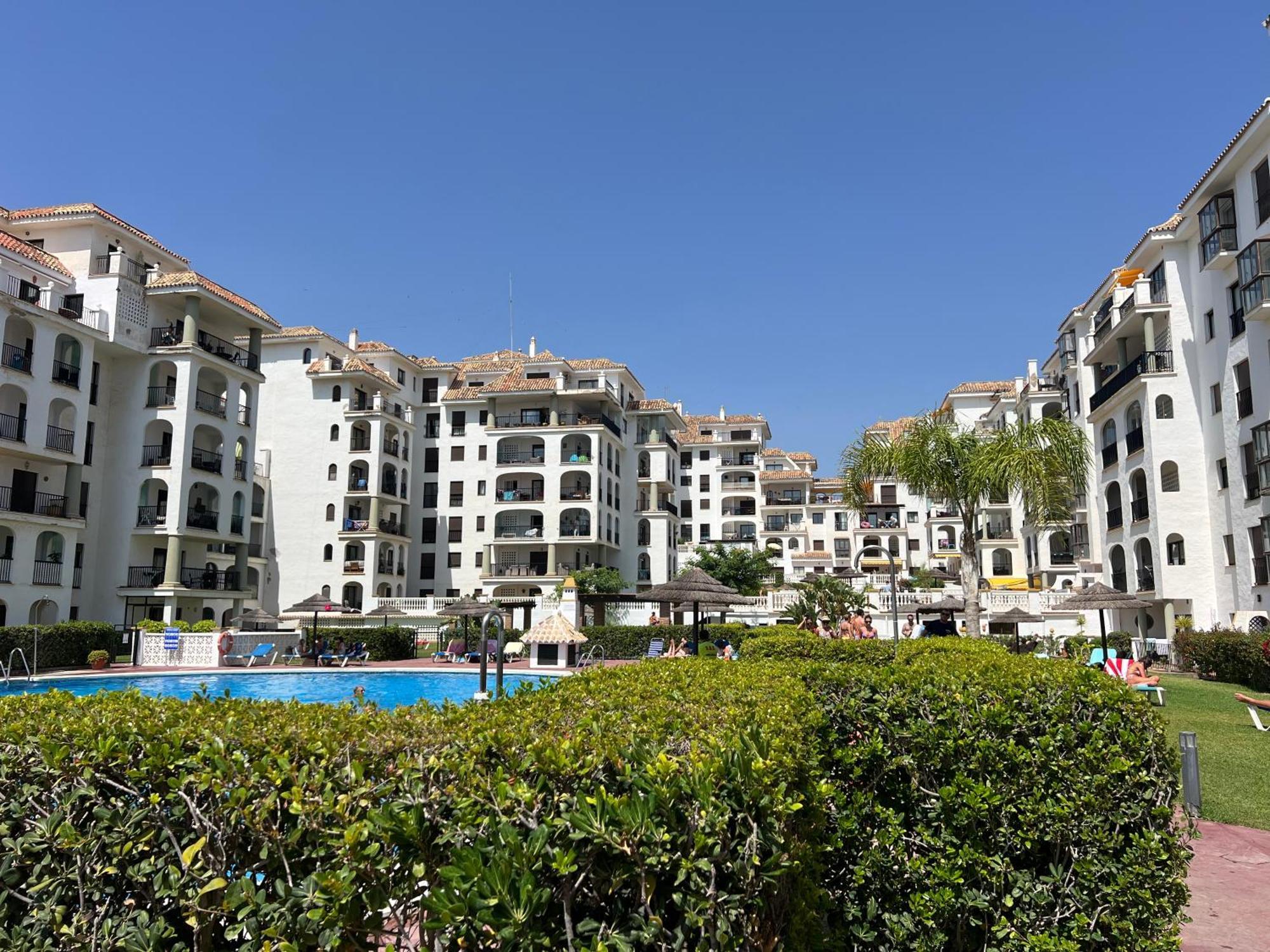 Puerto De La Duquesa Apartment Manilva Exterior foto